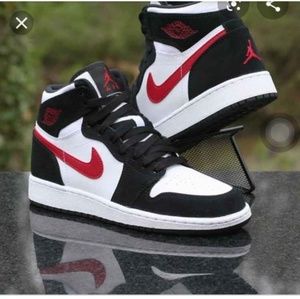 Meet your Posher, Robbie